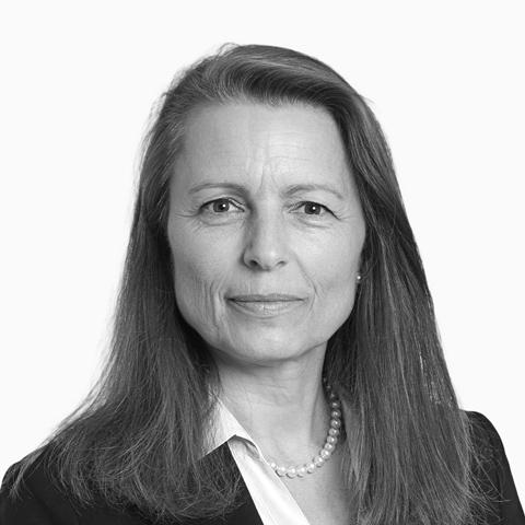 Karin Brodbeck, Spezialistin für Baufinanzierung und Ratenkredit, Friedrichshafen Karin Brodbeck, Spezialistin für Baufinanzierung und Ratenkredit, Friedrichshafen