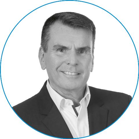 Frank Szebrat, Spezialist für Baufinanzierung und Versicherung, Paderborn Frank Szebrat, Spezialist für Baufinanzierung und Versicherung, Paderborn