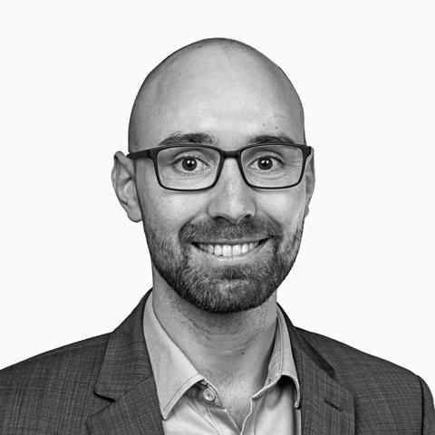 Lennart Mertinat, Spezialist für Baufinanzierung und Ratenkredit, Lemgo Lennart Mertinat, Spezialist für Baufinanzierung und Ratenkredit, Lemgo
