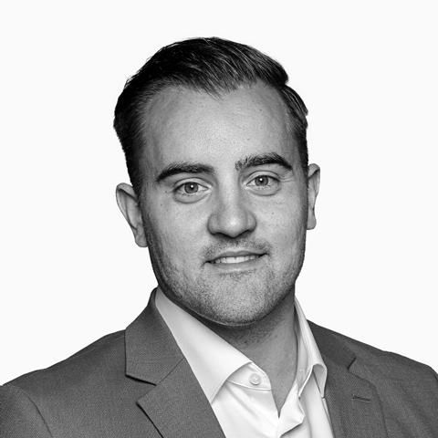 Niklas Wojahn, Spezialist für Baufinanzierung und Ratenkredit, Krefeld Niklas Wojahn, Spezialist für Baufinanzierung und Ratenkredit, Krefeld