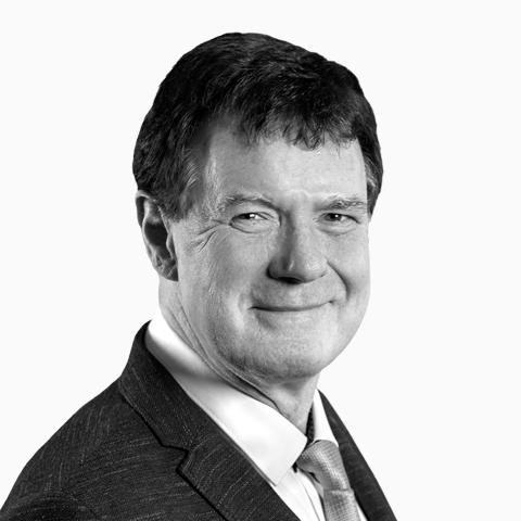 Martin Brockmeyer, Spezialist für Baufinanzierung und Ratenkredit, Wiesbaden Martin Brockmeyer, Spezialist für Baufinanzierung und Ratenkredit, Wiesbaden