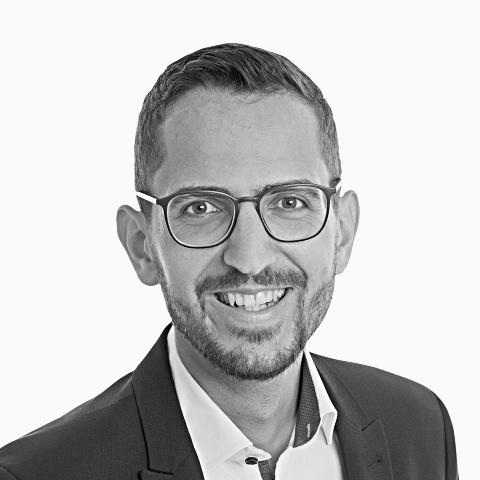 Stefan Vogelsang, Spezialist für Baufinanzierung und Ratenkredit, Nürnberg Stefan Vogelsang, Spezialist für Baufinanzierung und Ratenkredit, Nürnberg