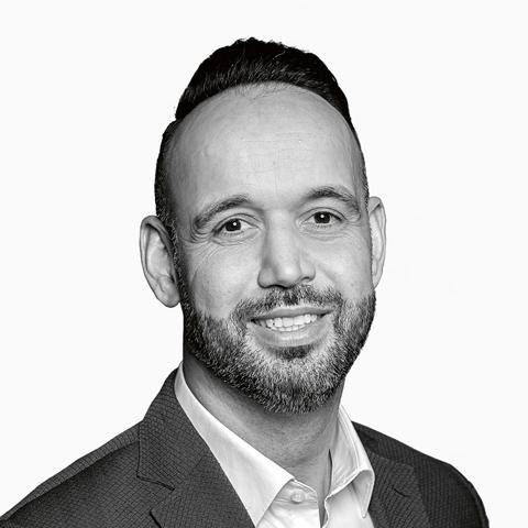 Beykan Sonzamanci, Spezialist für Baufinanzierung und Ratenkredit, Aachen Beykan Sonzamanci, Spezialist für Baufinanzierung und Ratenkredit, Aachen