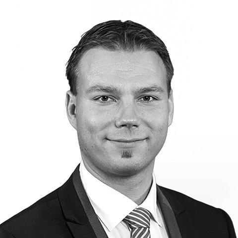 Maik Korpjuhn, Spezialist für Baufinanzierung und Ratenkredit, Lübeck Maik Korpjuhn, Spezialist für Baufinanzierung und Ratenkredit, Lübeck