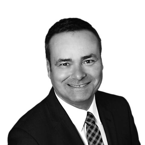 Roland Lenz, Spezialist für Baufinanzierung und Ratenkredit, Stuttgart Roland Lenz, Spezialist für Baufinanzierung und Ratenkredit, Stuttgart