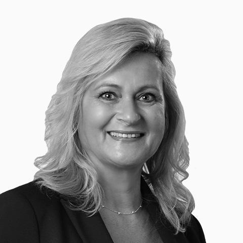 Birgit Vaaßen, Spezialistin für Baufinanzierung und Ratenkredit, Düren