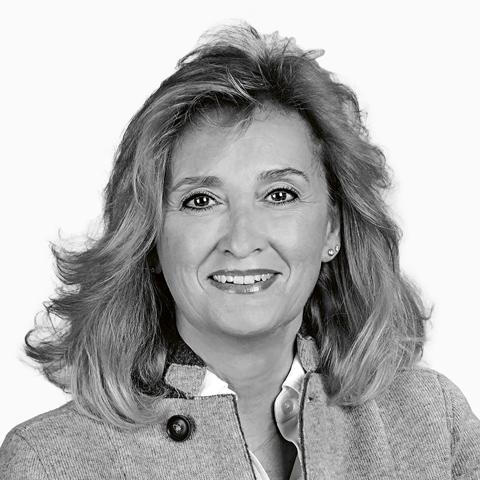 Laila Kümmele-Kirschke, Spezialistin für Baufinanzierung und Ratenkredit, Berlin Laila Kümmele-Kirschke, Spezialistin für Baufinanzierung und Ratenkredit, Berlin