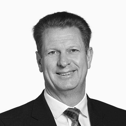 Henning Stern, Spezialist für Baufinanzierung und Versicherung, Siegen Henning Stern, Spezialist für Baufinanzierung und Versicherung, Siegen