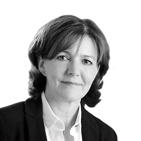 Ute Stange, Spezialistin für Baufinanzierung und Ratenkredit, Weimar Ute Stange, Spezialistin für Baufinanzierung und Ratenkredit, Weimar