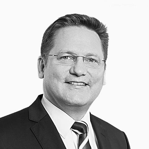 Ralph Hartmann, Spezialist für Baufinanzierung und Ratenkredit, Troisdorf Ralph Hartmann, Spezialist für Baufinanzierung und Ratenkredit, Troisdorf
