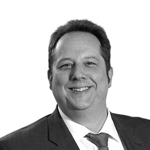 Marco-Percy Teitzel, Spezialist für Baufinanzierung und Ratenkredit, Düsseldorf Marco-Percy Teitzel, Spezialist für Baufinanzierung und Ratenkredit, Düsseldorf