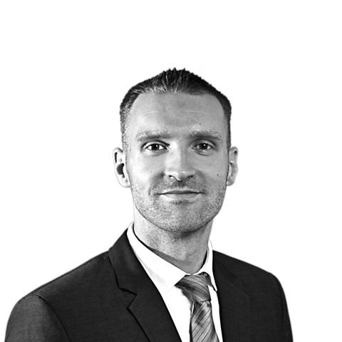 Chris Hennig, Spezialist für Baufinanzierung und Ratenkredit, Leipzig Chris Hennig, Spezialist für Baufinanzierung und Ratenkredit, Leipzig