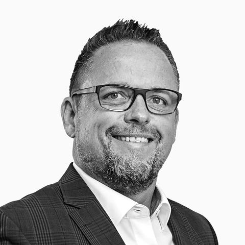 Stefan Füger, Spezialist für Baufinanzierung und Ratenkredit, Herrenberg Stefan Füger, Spezialist für Baufinanzierung und Ratenkredit, Herrenberg