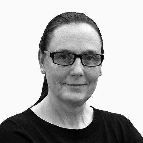 Kathrin Langer, Spezialistin für Baufinanzierung und Ratenkredit, Braunschweig Kathrin Langer, Spezialistin für Baufinanzierung und Ratenkredit, Braunschweig