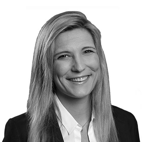 Kerstin Riege-Krause, Spezialistin für Baufinanzierung und Ratenkredit, Berlin Kerstin Riege-Krause, Spezialistin für Baufinanzierung und Ratenkredit, Berlin