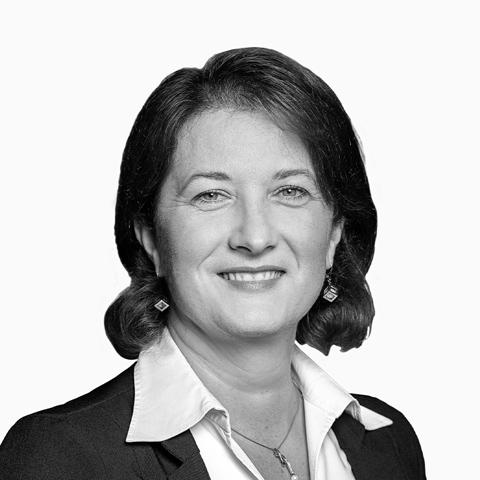 Michaela Lindner, Spezialistin für Baufinanzierung und Ratenkredit, Schwelm Michaela Lindner, Spezialistin für Baufinanzierung und Ratenkredit, Schwelm