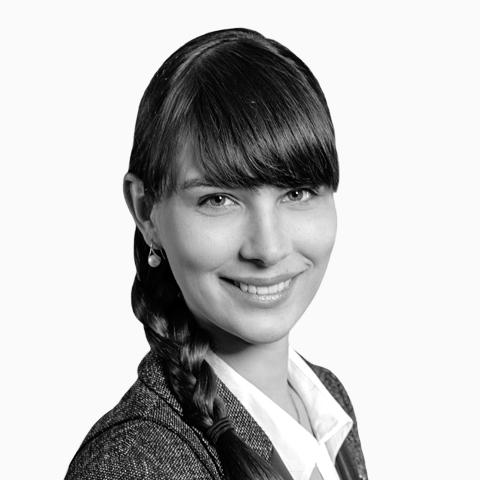 Theresia Marx, Spezialistin für Baufinanzierung und Ratenkredit, Stuttgart Theresia Marx, Spezialistin für Baufinanzierung und Ratenkredit, Stuttgart