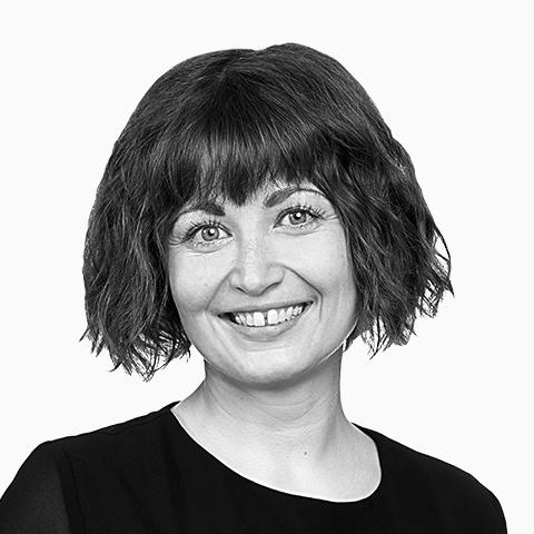Katrin Müller, Spezialistin für Baufinanzierung und Ratenkredit, Hamburg Katrin Müller, Spezialistin für Baufinanzierung und Ratenkredit, Hamburg