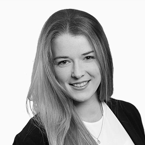 Kira Klocke, Spezialistin für Baufinanzierung und Ratenkredit, Herford Kira Klocke, Spezialistin für Baufinanzierung und Ratenkredit, Herford