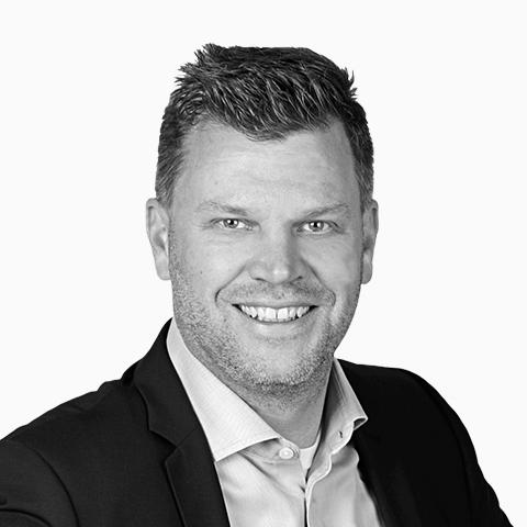 Sören Hundt, Spezialist für Baufinanzierung und Ratenkredit, Elmshorn Sören Hundt, Spezialist für Baufinanzierung und Ratenkredit, Elmshorn