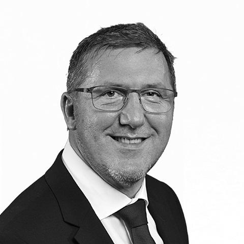 Gerhard Fink, Spezialist für Baufinanzierung und Ratenkredit, Reutlingen Gerhard Fink, Spezialist für Baufinanzierung und Ratenkredit, Reutlingen