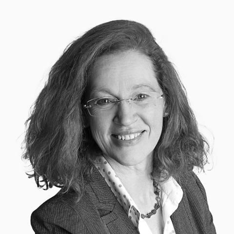 Karin Janßen, Spezialistin für Baufinanzierung und Ratenkredit, Ulm