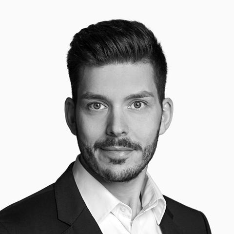 Dustin Schlichting, Spezialist für Baufinanzierung und Ratenkredit, Lüneburg Dustin Schlichting, Spezialist für Baufinanzierung und Ratenkredit, Lüneburg