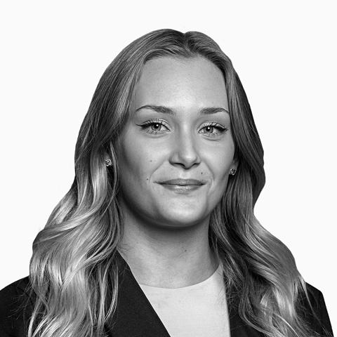 Lara Grunert, Spezialistin für Baufinanzierung und Ratenkredit, Weimar